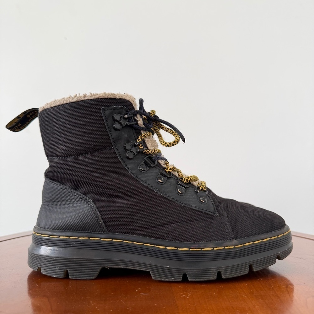 Dr. Martens Combs Faux Fur Lace up Casual Boots | US 8 - Picture 2 of 9